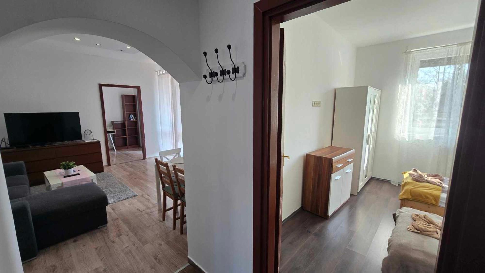 Aqua Apartman Tiszaujvaros Exterior photo